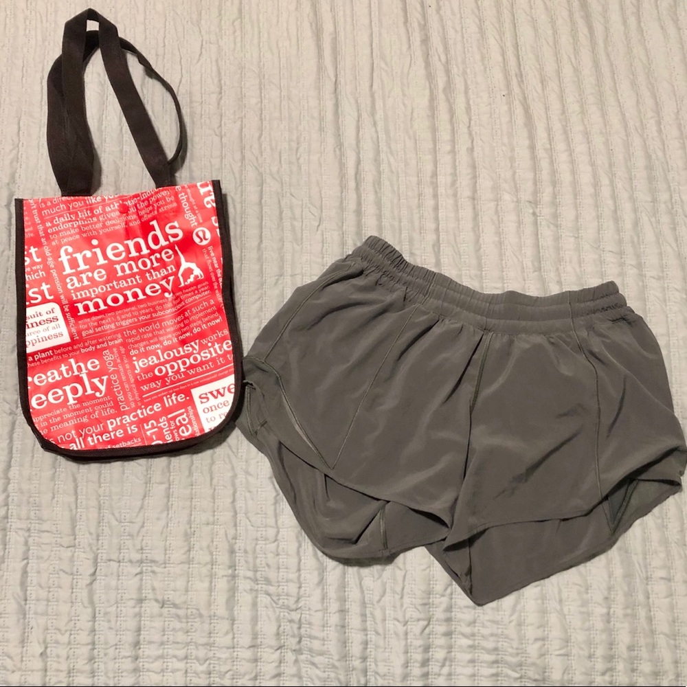 Lululemon Hotty Hot Short II (Long 4”)
